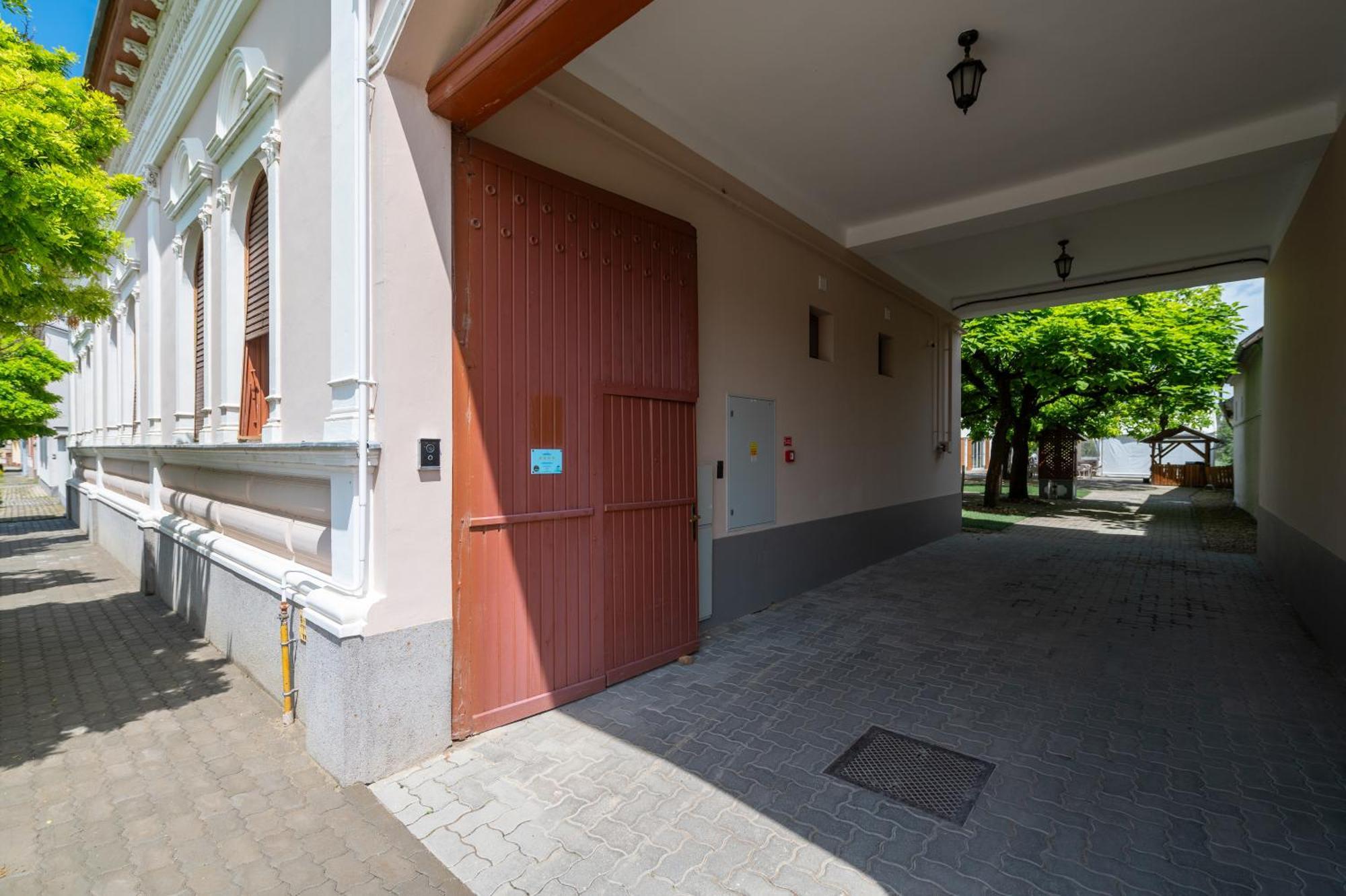 Katarina Birtok Bed & Breakfast Nemesnadudvar Exterior photo